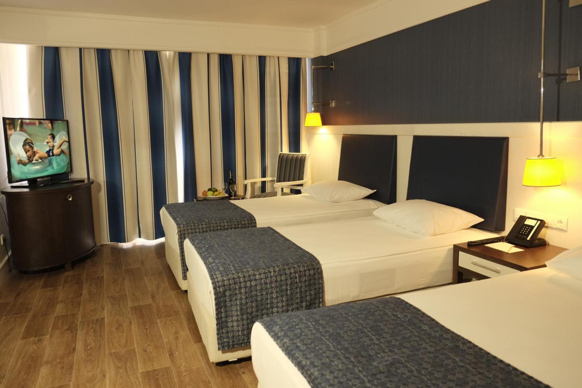Club Grand Side Hotel Екстериор снимка